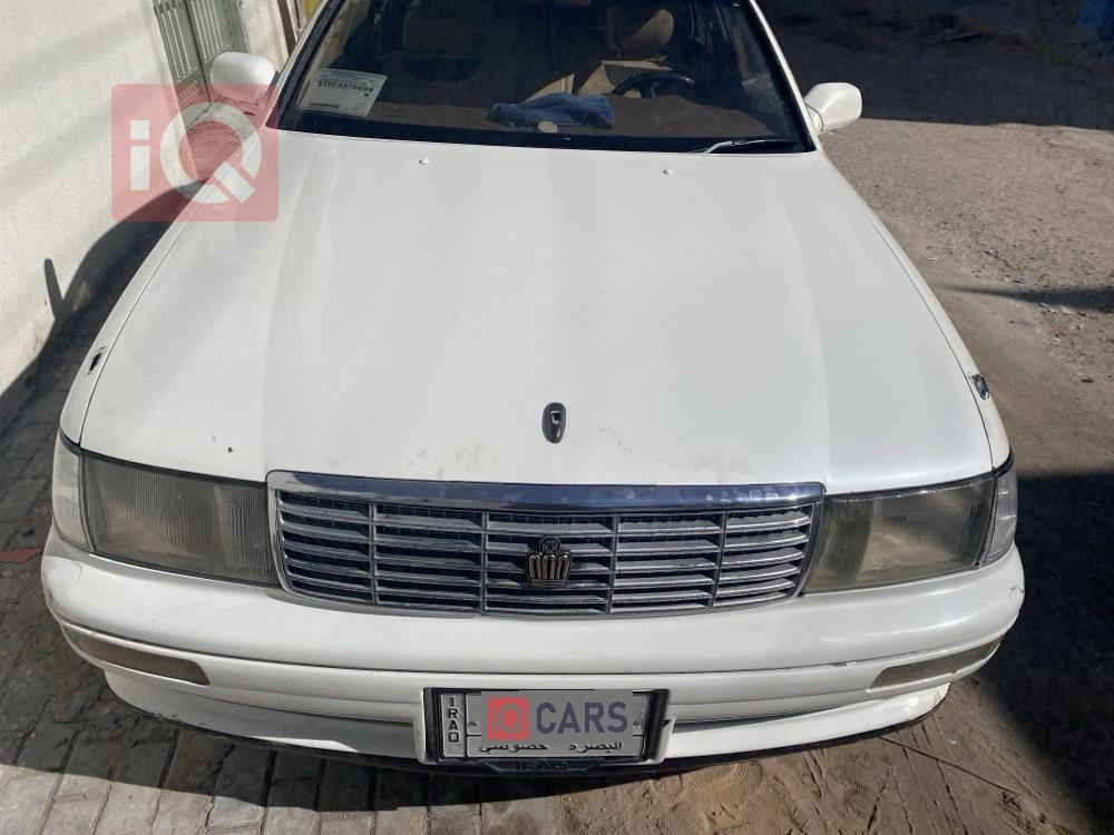 تويوتا كراون